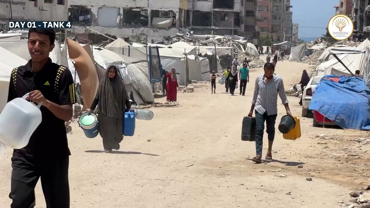Water Tanks Distribution (127) for the Displaced families in Gaza.